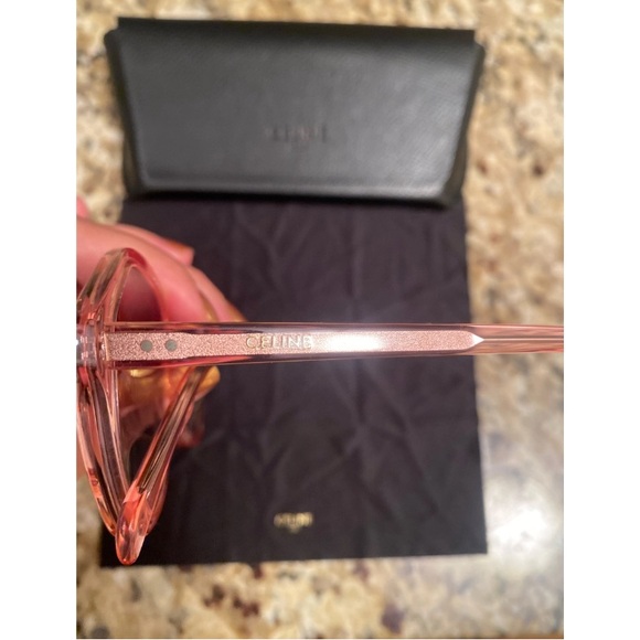 Céline oversized sunglasses - light pink - worn once - pristine - Picture 9 of 9